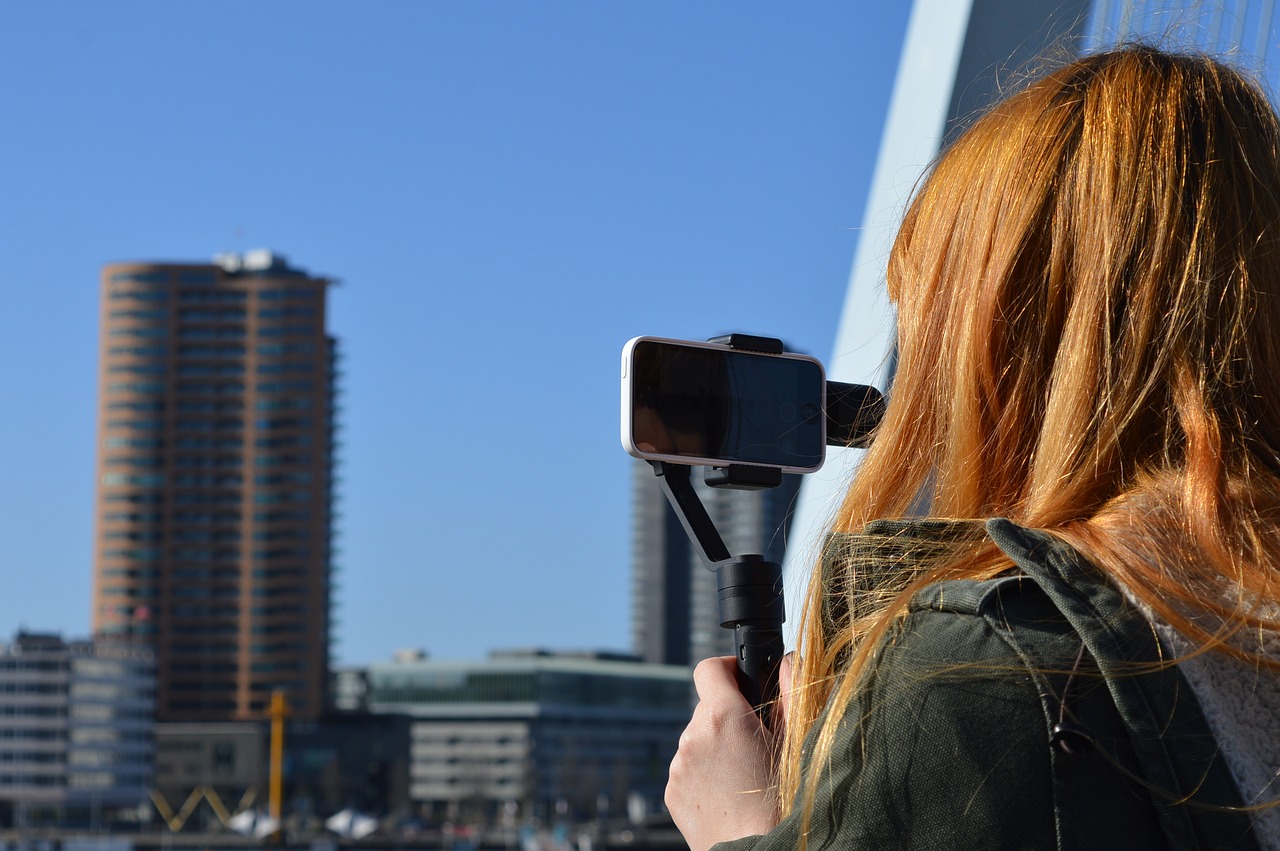 Organiser une vidéo en direct sur Facebook - Medialogue