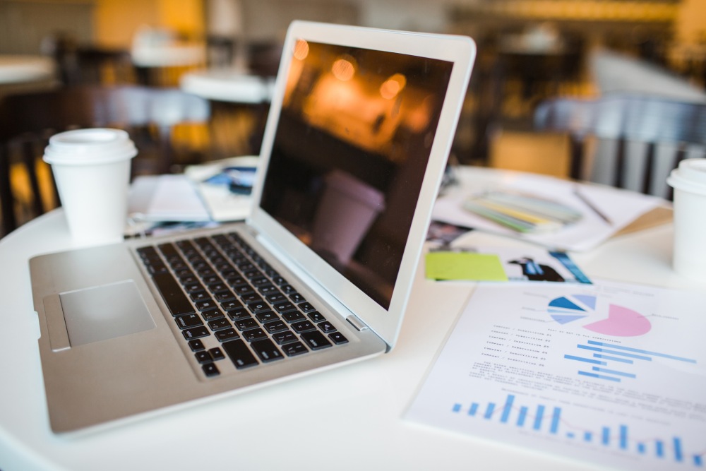 Améliorez votre référencement naturel SEO sur Google - Medialogue offre un service d'audit et analyse de référencement SEO de site web à Montréal et ses environs