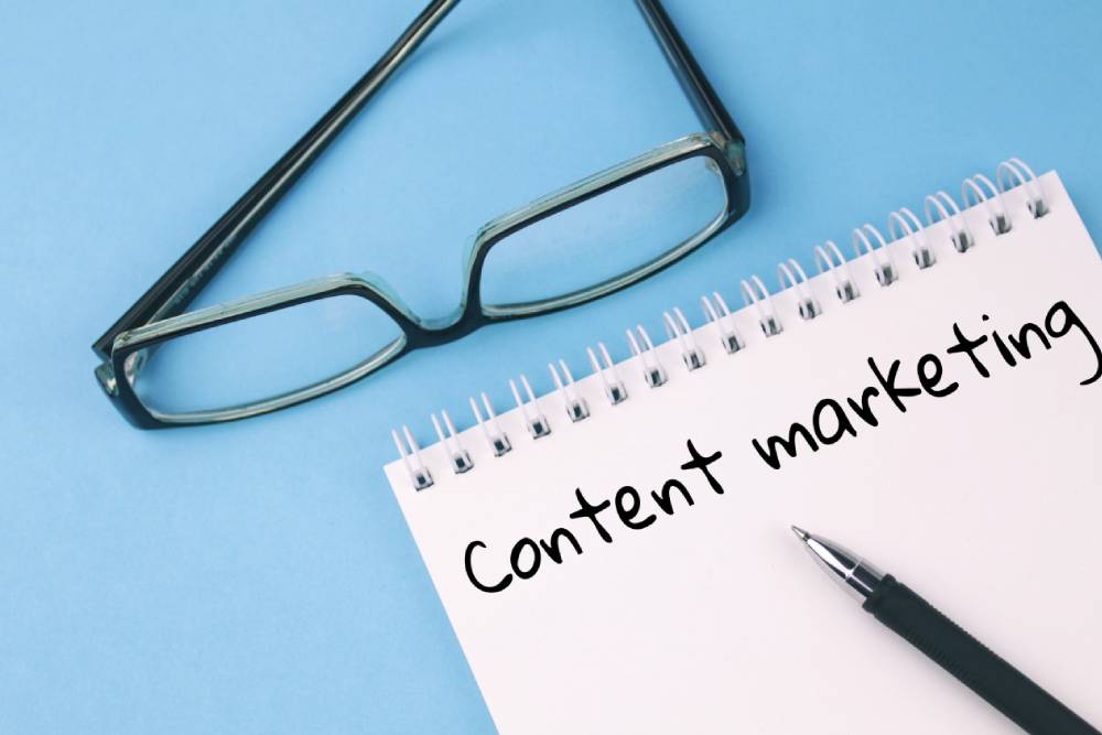 Création de textes et rédaction de contenu (Thumbnail) - Medialogue