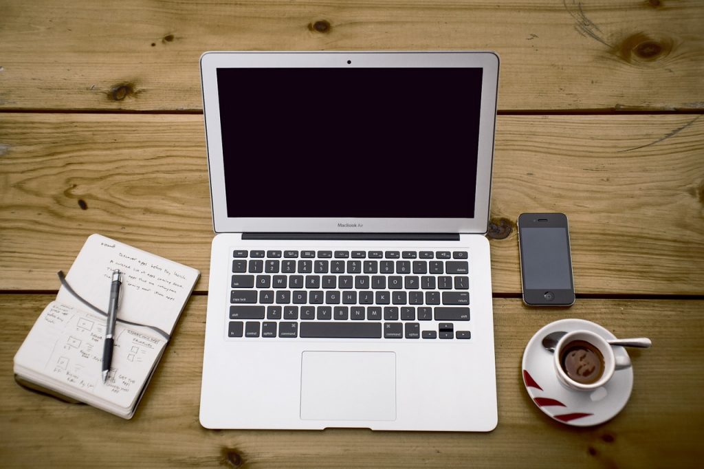 Marketing web et Facebook : Gestion d'une page Facebook d'entreprise - Medialogue