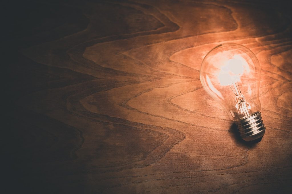Marketing web et Facebook : Gestion d'une page Facebook d'entreprise - Medialogue