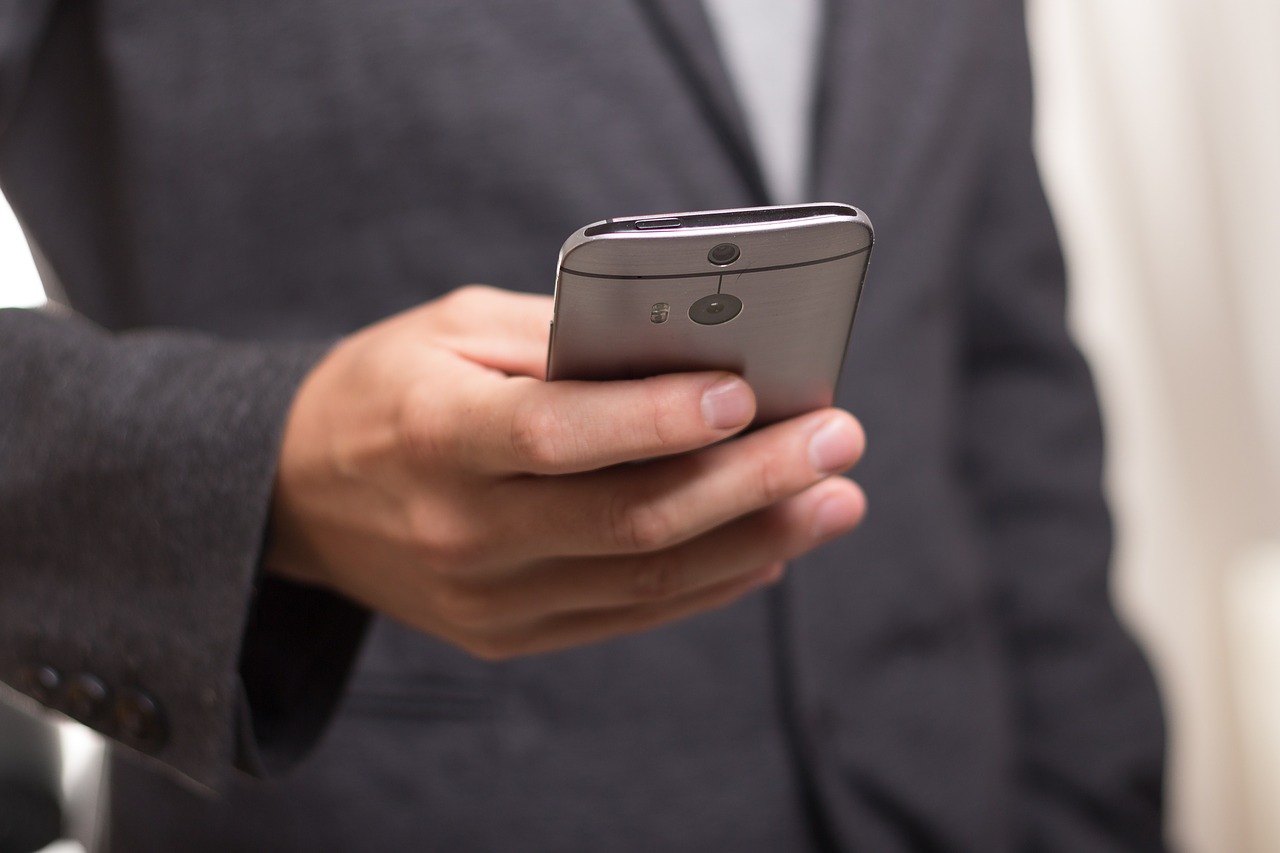5 choses à mettre sur une page Facebook d'entreprise - Medialogue